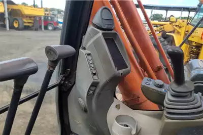 Hitachi Excavators ZX330 5G 2018 for sale by Global Trust Industries | Truck & Trailer Marketplace