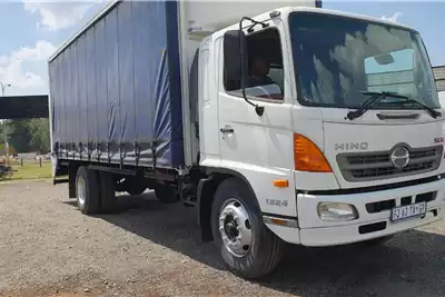 Hino Curtain side trucks HINO 500 1324 CURTAIN SIDE 2016 for sale by Motordeal Truck and Commercial | AgriMag Marketplace