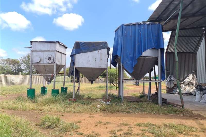 Livestock Feeding systems Silo's x 3 for sale by Private Seller | AgriMag Marketplace