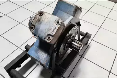Machinery spares Hydraulic parts Parker Calzoni Radial Piston Motor for sale by Dirtworx | AgriMag Marketplace