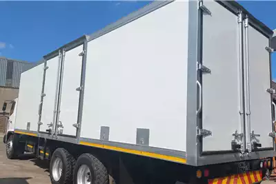 Hino Refrigerated trucks 1726 16TON 2016 for sale by A to Z TRUCK SALES | AgriMag Marketplace