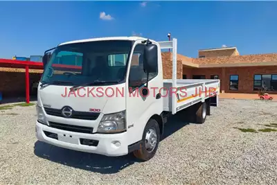 Hino Dropside trucks 300,814, FITTED WITH NEW DROPSIDE BODY 2018 for sale by Jackson Motor JHB | Truck & Trailer Marketplace
