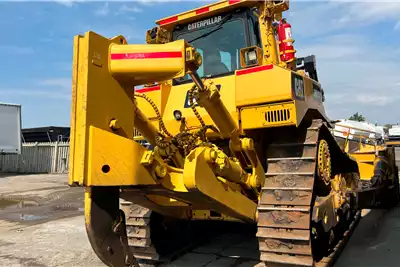 Caterpillar Dozers 2014 CAT D8R dozer 2014 for sale by Nationwide Trucks | AgriMag Marketplace