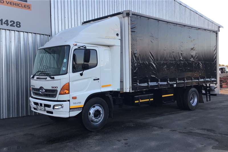 [condition] [make] Curtain side trucks in South Africa on Truck & Trailer Marketplace