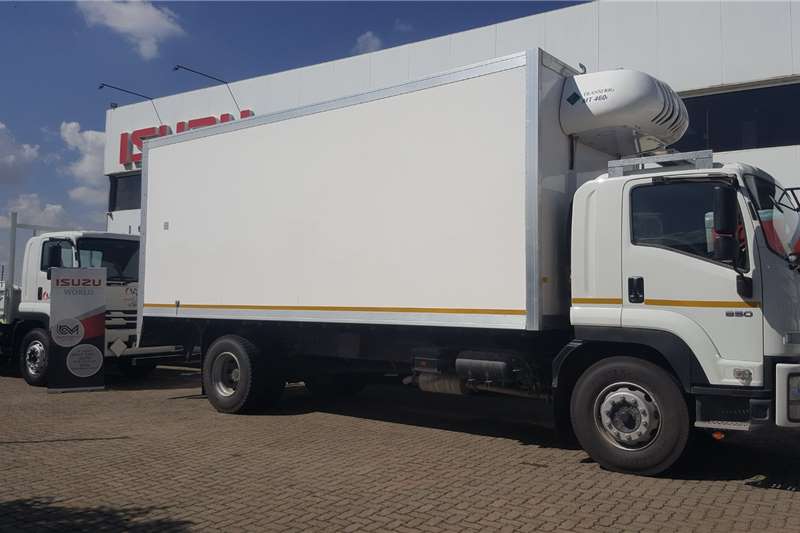 Refrigerated trucks in [region] on Truck & Trailer Marketplace