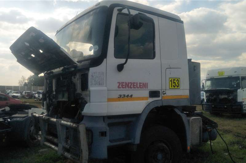 Mercedes Benz Truck spares and parts ACTROS 3350