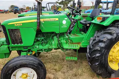 John Deere Tractors 2WD tractors 5425 for sale by Sturgess Agriculture | AgriMag Marketplace