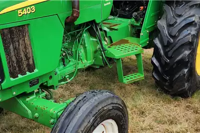 John Deere Tractors 2WD tractors 5425 for sale by Sturgess Agriculture | AgriMag Marketplace