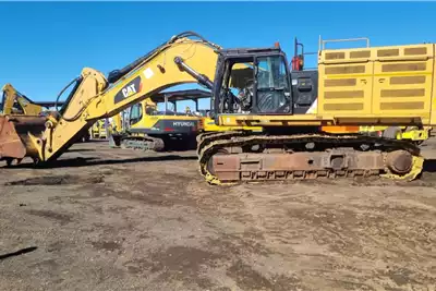 Caterpillar Excavators 374F L 2017 for sale by Global Trust Industries | AgriMag Marketplace