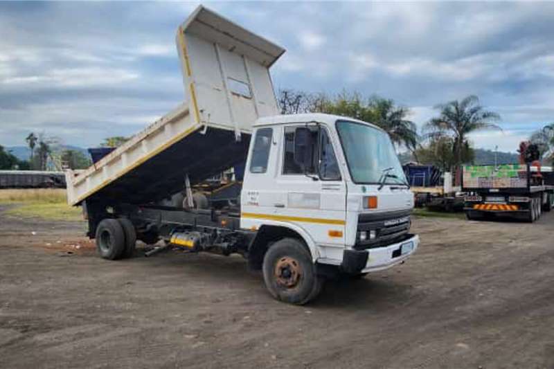 [condition] [make] Tipper trucks in South Africa on Truck & Trailer Marketplace
