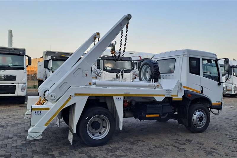 Skip bin loader trucks in South Africa on AgriMag Marketplace