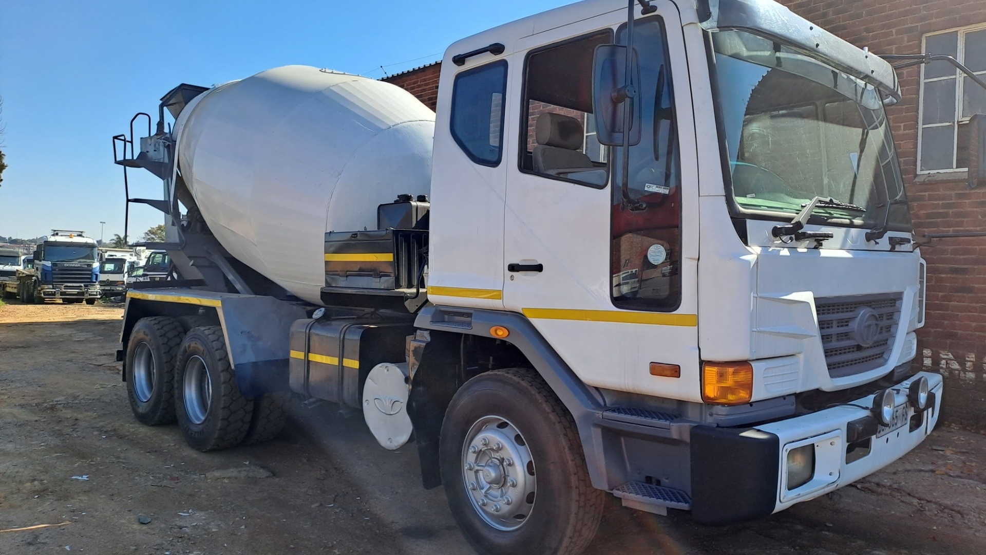Tata Concrete mixer trucks Tata Concrete Mixer 6x4, 6m(3) 2007 for sale by D and O truck and plant | Truck & Trailer Marketplace