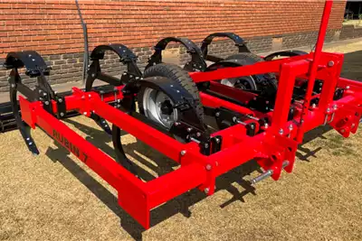 Other Tillage equipment Rippers New Rubin 7 Tyne Chisel Plough 2023 for sale by Discount Implements | AgriMag Marketplace