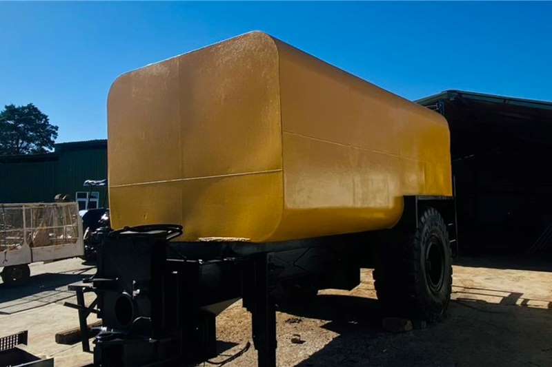 Bell Attachments B16 water tanker