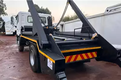UD Skip bin loader trucks PKE 250 4x2 ATM Skip Loader (H28) 2024 for sale by BB Truck Pretoria Pty Ltd | AgriMag Marketplace