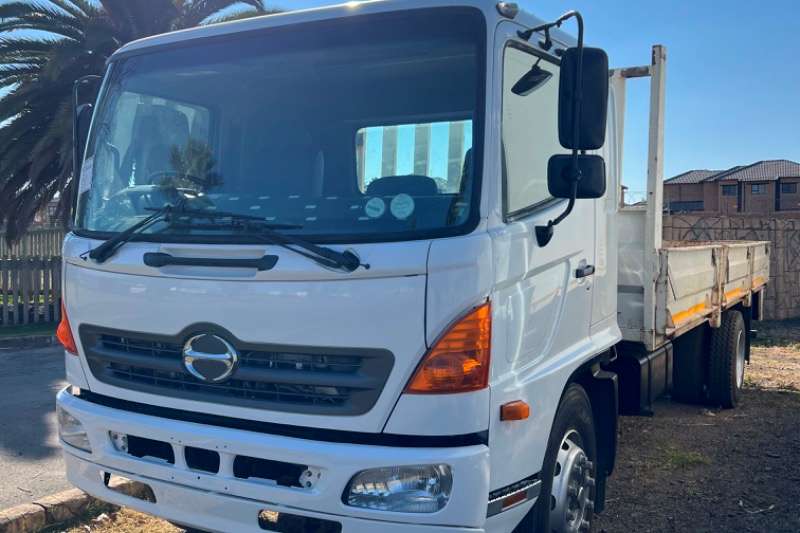 Hino Dropside trucks hino 500 dropside truck 2019