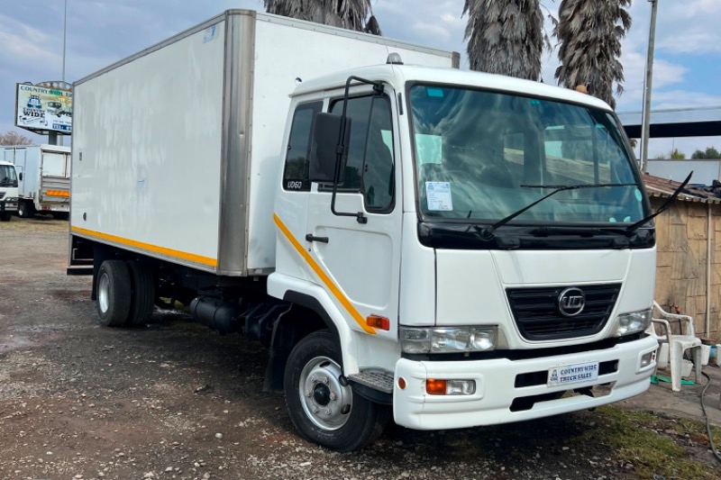 Nissan Box trucks Nissan UD 60 volume body 2012 for sale by Country Wide Truck Sales | Truck & Trailer Marketplace