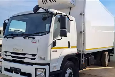 Isuzu Refrigerated trucks 2024 Isuzu FTR 850 AMT Serco Meat hanger Body 2024 for sale by Motus Isuzu Bloemfontein | Truck & Trailer Marketplace