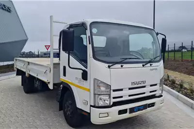 Dropside Trucks 2020 Isuzu NPR400 MT Dropside 2020