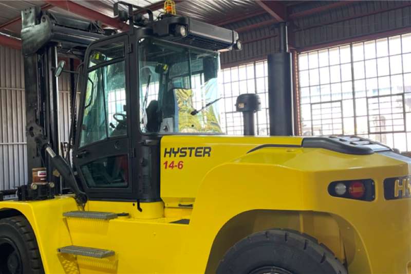 Hyster Forklifts Diesel forklift Hyster 14 Ton H14XM 6 2018