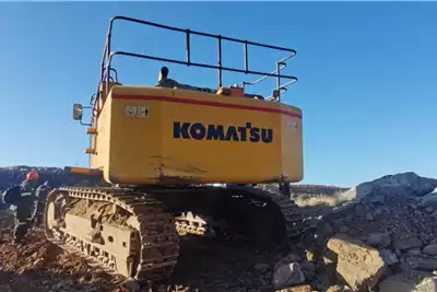 Komatsu Excavators PC700 2018 for sale by Plant and Truck Solutions Africa PTY Ltd | AgriMag Marketplace