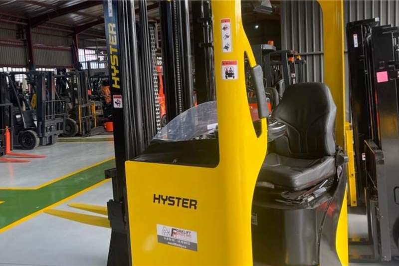 Hyster Forklifts Electric forklift Hyster 1.6 Ton Electric Reach Truck