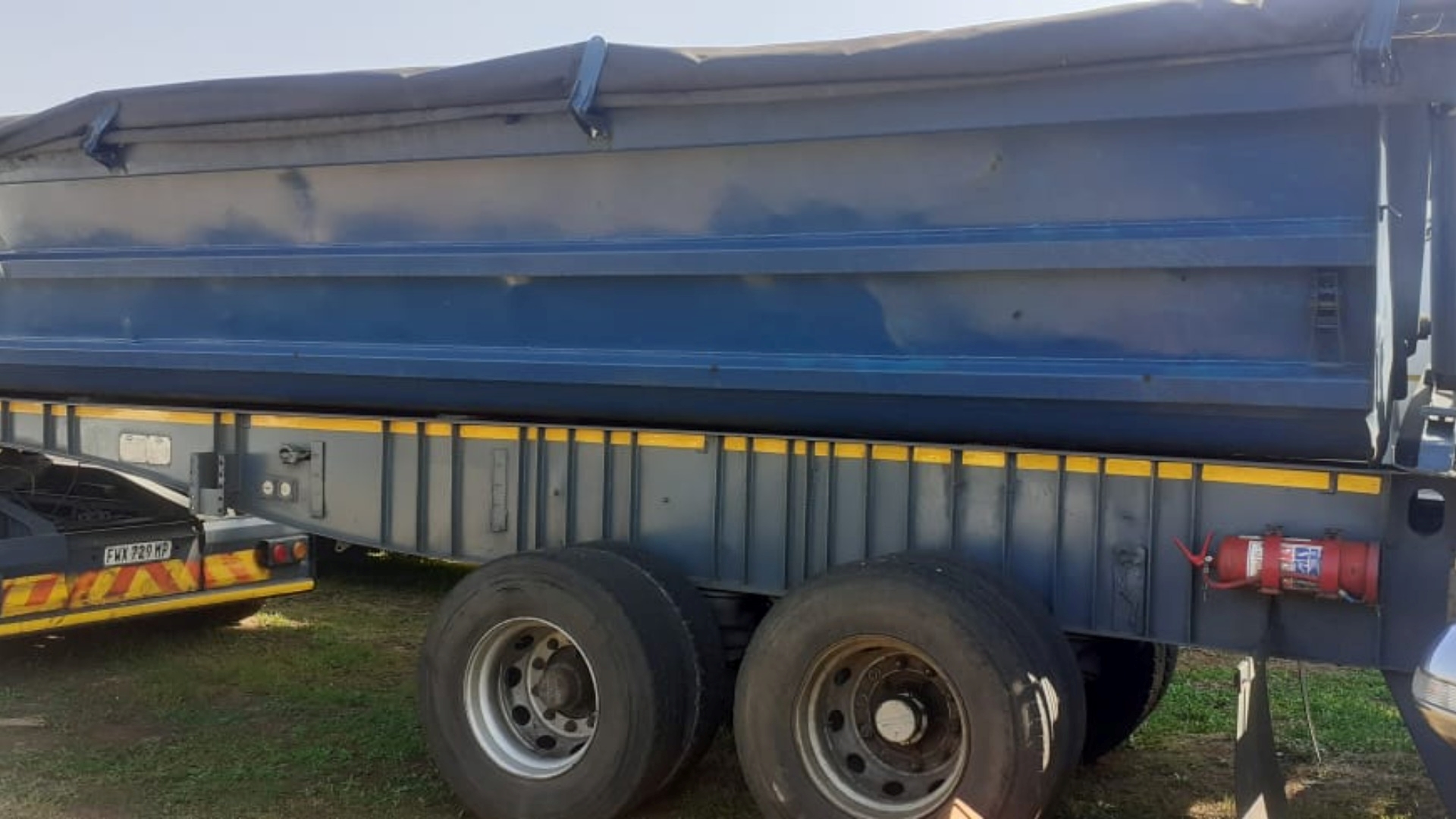SA Truck Bodies Trailers Side tipper Side Tipper link 35 Cube 2008 for sale by MT Car and Truck Auctioneers | Truck & Trailer Marketplace