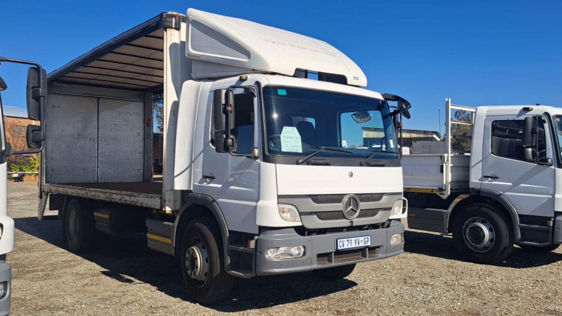 Mercedes Benz Rigid truck Curtain side Atego 1318 4x2 Rigid Tautliner Body, Tail lift 2013 for sale by The Truck Man | Truck & Trailer Marketplace