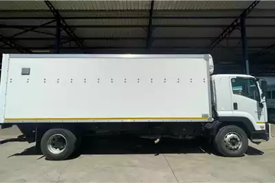 Isuzu Box trucks FTR 850 F/C Volume Van With Tail Lift 2019 for sale by McCormack Truck Centre | Truck & Trailer Marketplace