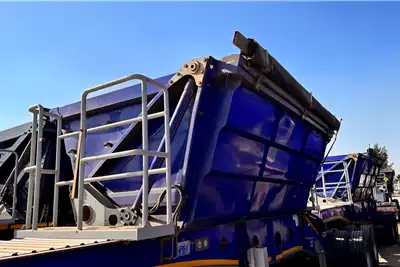 Afrit Trailers Side tipper 18m³ Interlink Side Tipper Trailer 2019 for sale by Atlas Truck Centre Pty Ltd | Truck & Trailer Marketplace