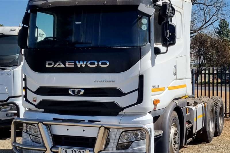 Daewoo Truck tractors Double axle Daewoo Maximus 7548 6x4 T/T 2019