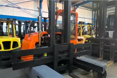 Hubtex Forklifts Diesel forklift 3050 EL DQ 45 D 4.5 ton 2016 for sale by Forklift Exchange | Truck & Trailer Marketplace