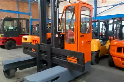 Hubtex Forklifts Diesel forklift 3050 EL DQ 45 D 4.5 ton 2016 for sale by Forklift Exchange | Truck & Trailer Marketplace