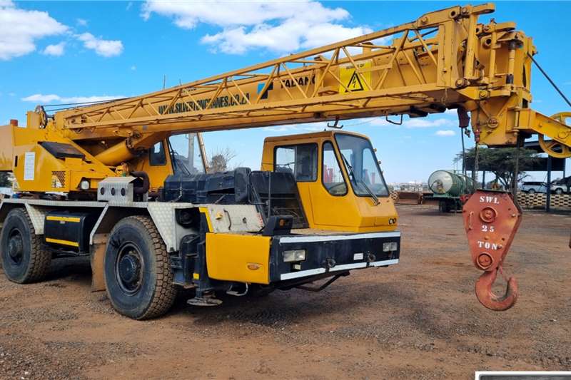 Cranes in South Africa on AgriMag Marketplace