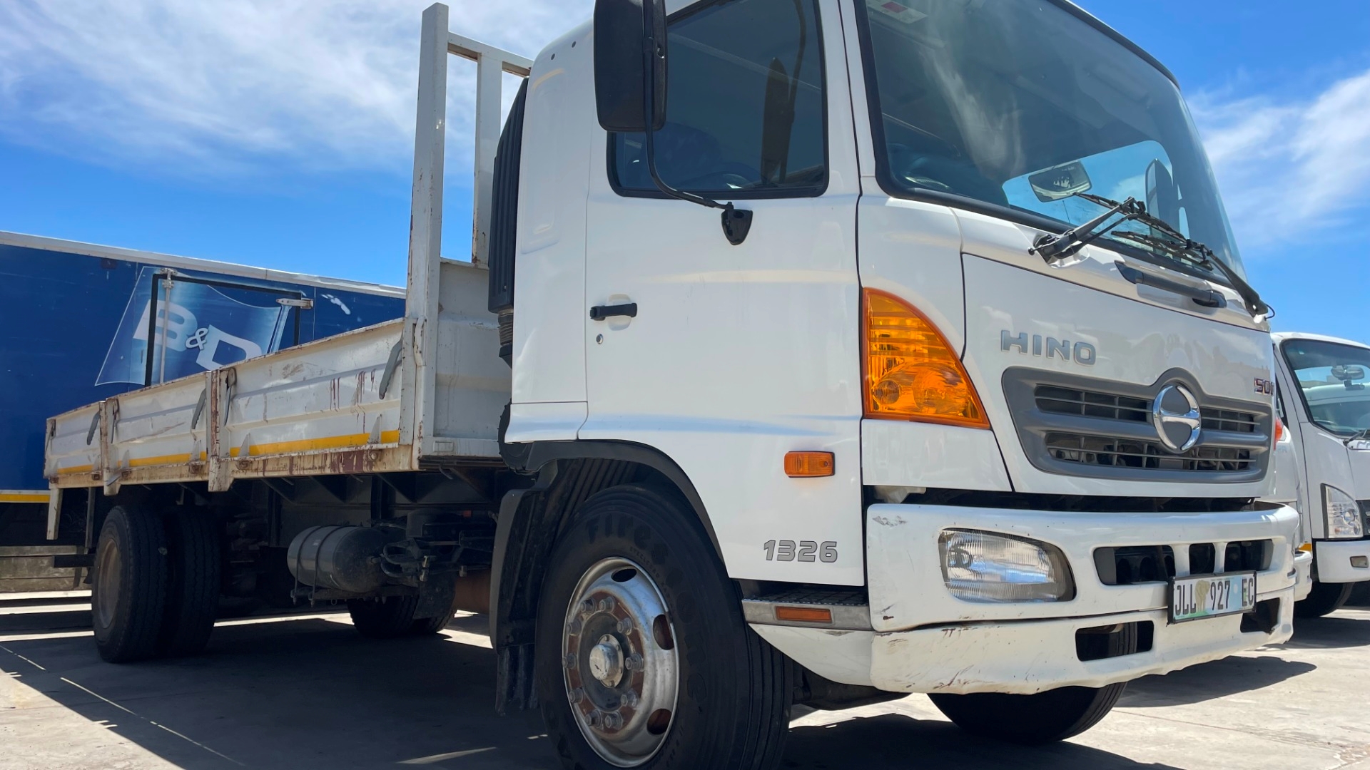 Hino Dropside trucks 500 1326 DROPSIDE (CAPE TOWN) 2019 for sale by Crosstate Auctioneers | Truck & Trailer Marketplace