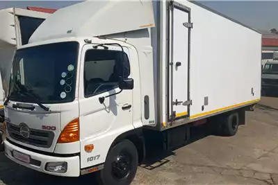 Hino Box trucks 1017 6TON 2014 for sale by A to Z TRUCK SALES | Truck & Trailer Marketplace