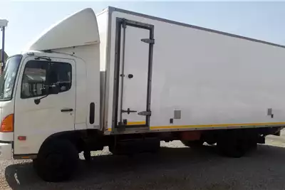 Hino Box trucks 500 10 17  6 Ton 2014 for sale by A to Z Truck Sales Boksburg | Truck & Trailer Marketplace