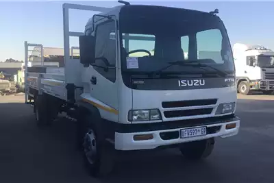 Isuzu Dropside trucks 2007 Isuzu FTR800 Dropside with tail lift 2007 for sale by Nationwide Trucks | AgriMag Marketplace
