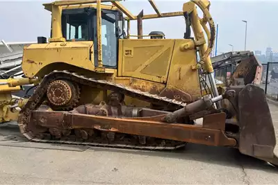 Caterpillar Dozers Caterpillar D8T Dozer 2006 for sale by ARCH EQUIPMENT SALES CC | Truck & Trailer Marketplace