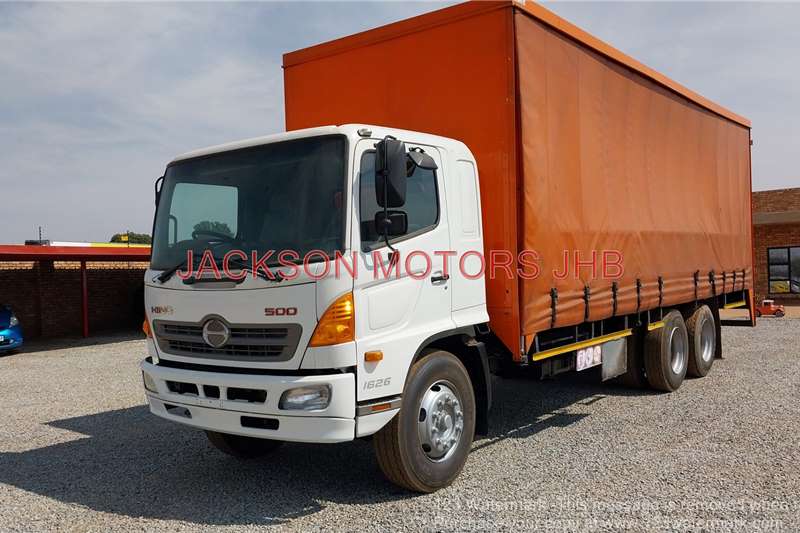 Hino Curtain side trucks HINO 500,1626,6x2 TAG AXLE WITH TAUTLINER BODY 2014