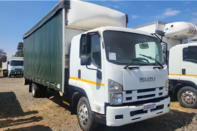 Isuzu Curtain side trucks FSR800 Curtain Side Truck 2016 for sale by Country Wide Truck Sales Pomona | AgriMag Marketplace