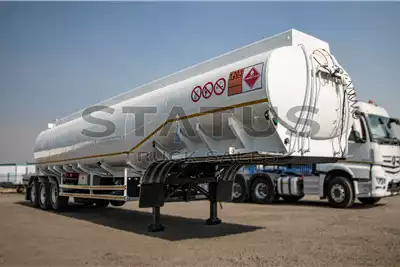 Tank Clinic Fuel tanker Tank Clinic 47 000L Tri Axle Aluminuim Fuel Tanker 2007 for sale by Status Truck Sales | Truck & Trailer Marketplace