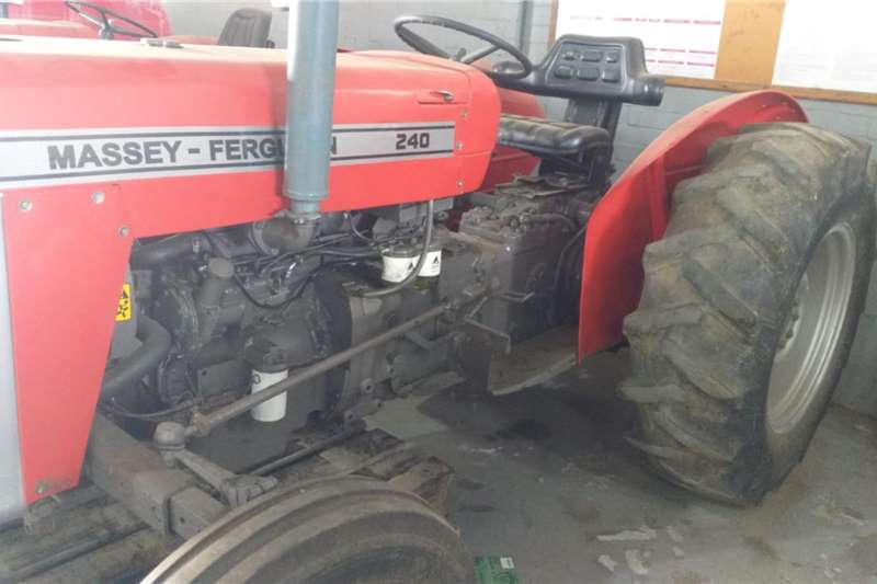 [make] [application] Tractors in South Africa on AgriMag Marketplace