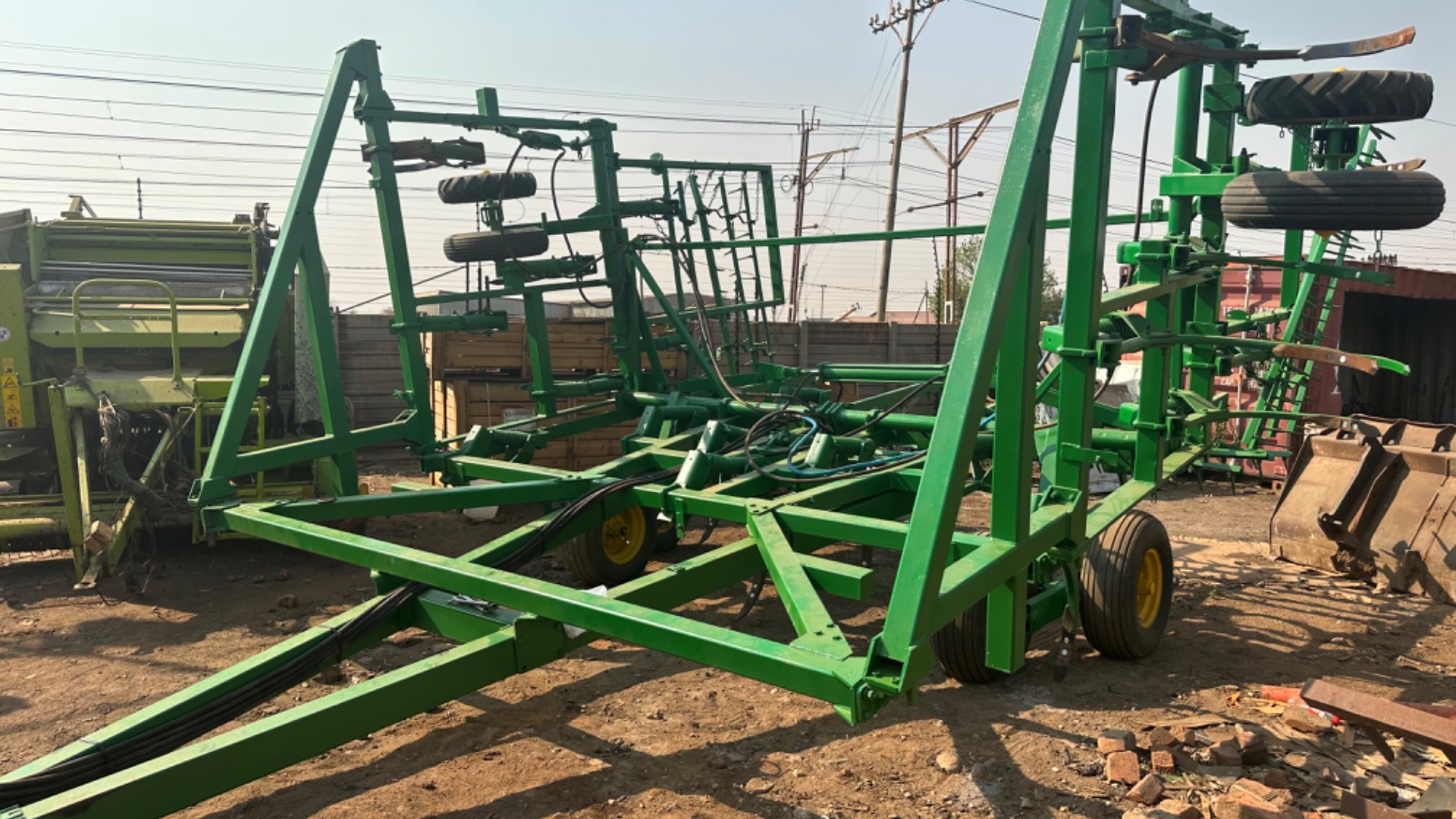 Other Tillage equipment Rippers JD 1610 Beitelploeg 29 Tyne for sale by Discount Implements | AgriMag Marketplace