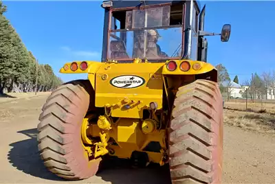 Bell Tractors 2WD tractors Bell 1226A Tow Tractor for sale by Dirtworx | AgriMag Marketplace