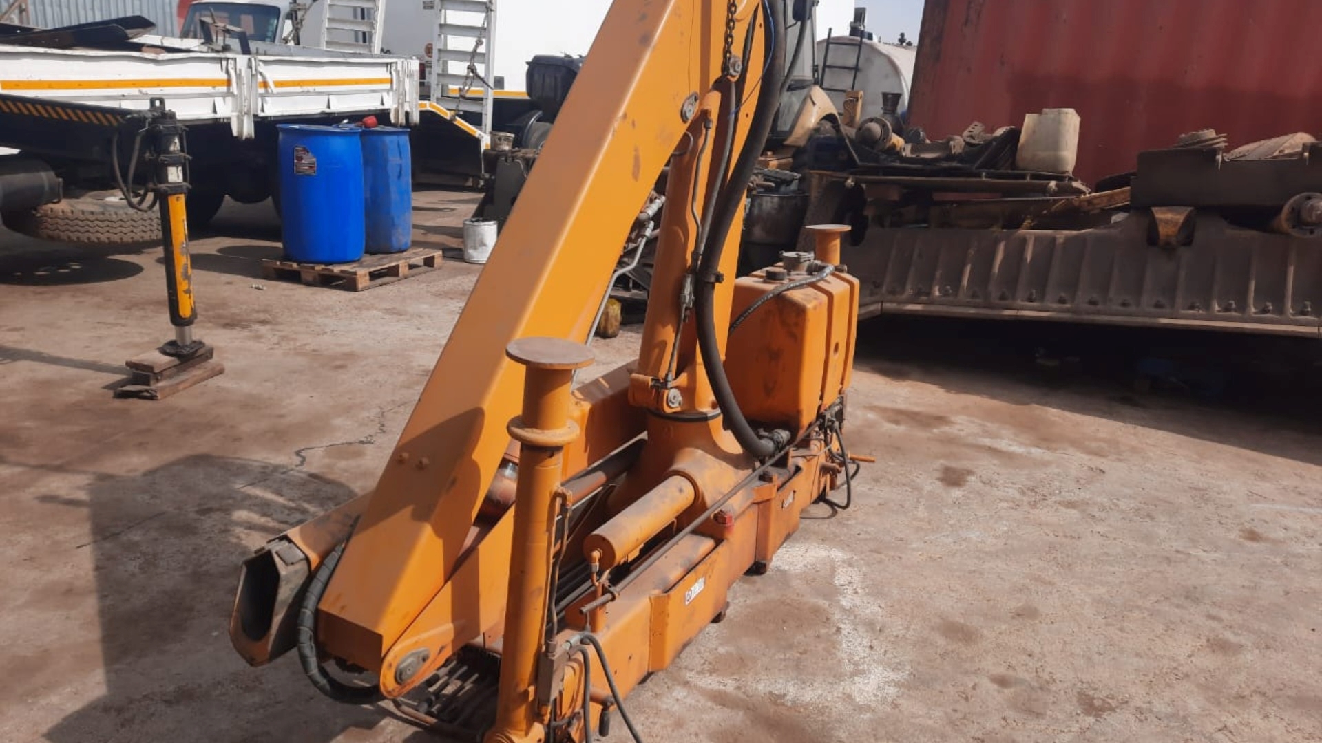 Fassi Cranes 6 Ton Meter Crane for sale by Power Truck And Plant Sales | Truck & Trailer Marketplace