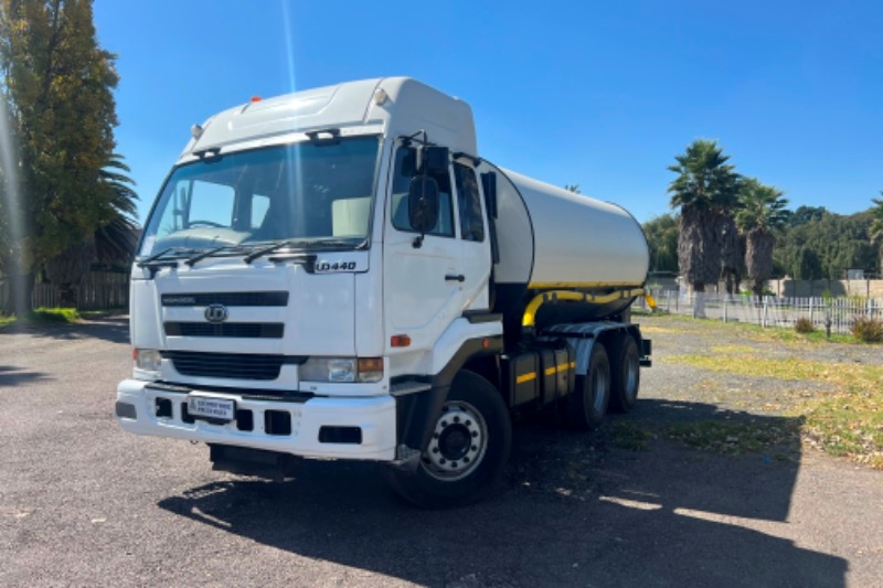 Nissan Water bowser trucks Nissan ud440 18000 litres water tanker 2008 for sale by Country Wide Truck Sales Pomona | Truck & Trailer Marketplace