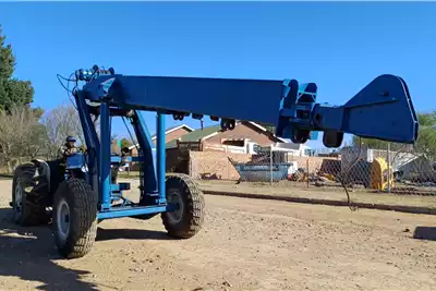 Ford Cranes Ford Mobilift Carry Crane 9 Ton for sale by Dirtworx | AgriMag Marketplace
