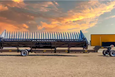 Harvesting equipment Sunflower headers OmBU Sonneblom tafel for sale by Agri Afrika | Truck & Trailer Marketplace