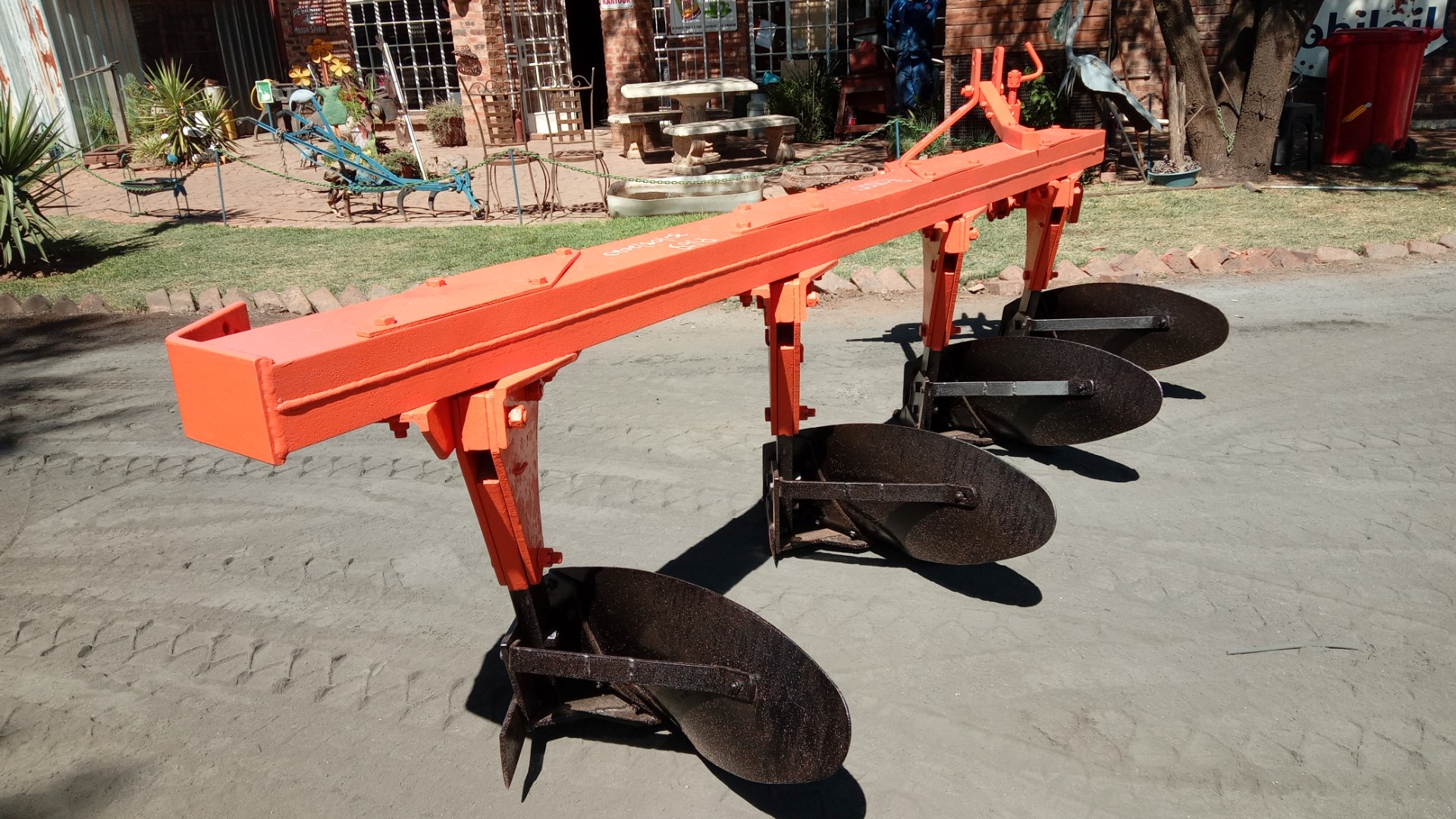 Vincs Tillage equipment Ploughs 4 Safin Beam Plough for sale by Vincs se Dinge | AgriMag Marketplace